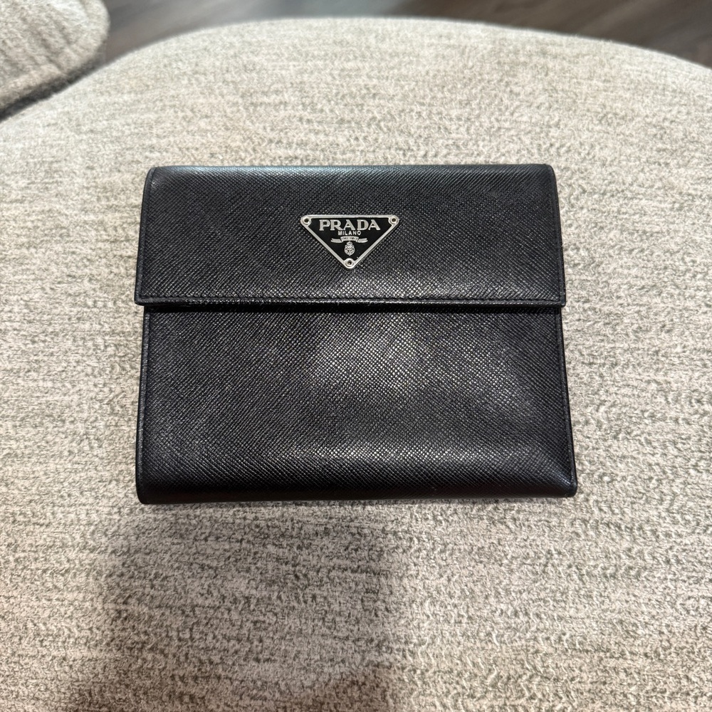 Prada Black Leather Wallet Sleek Minimalist Design